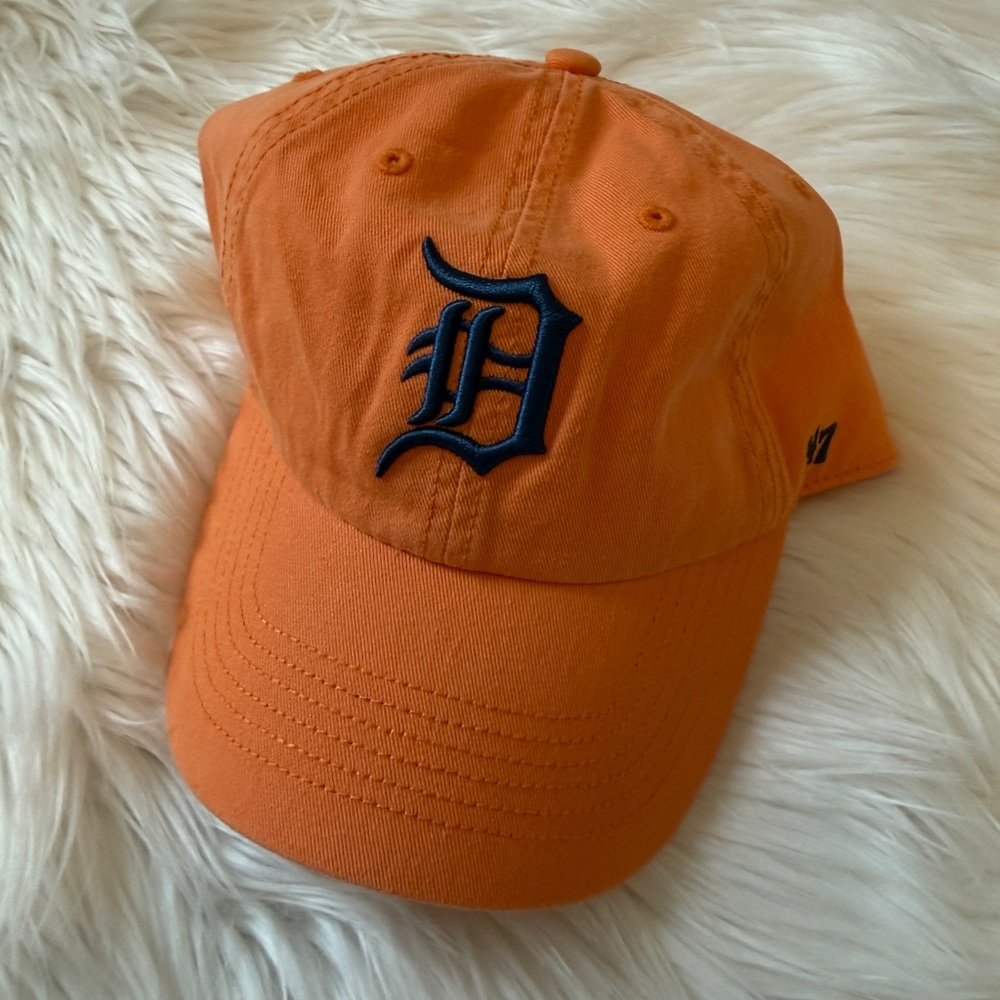 Detroit Tigers Small Fitted Dad Hat